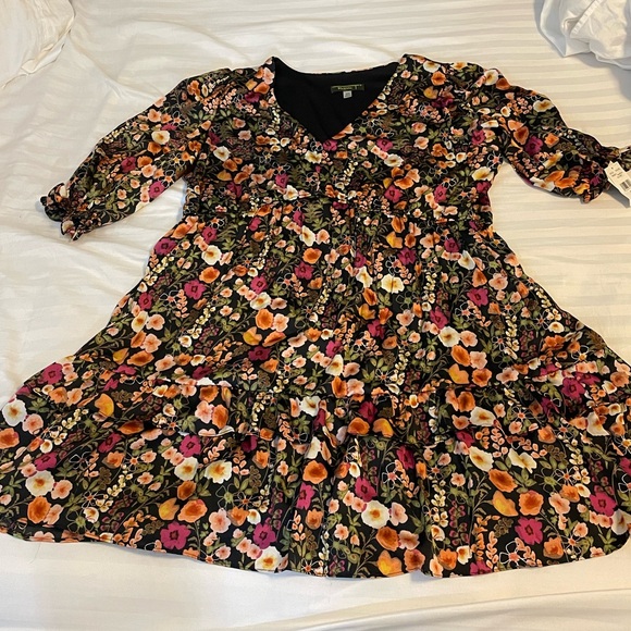 Black Floral Printed Mini Dress Size 20W NWT - Picture 4 of 11